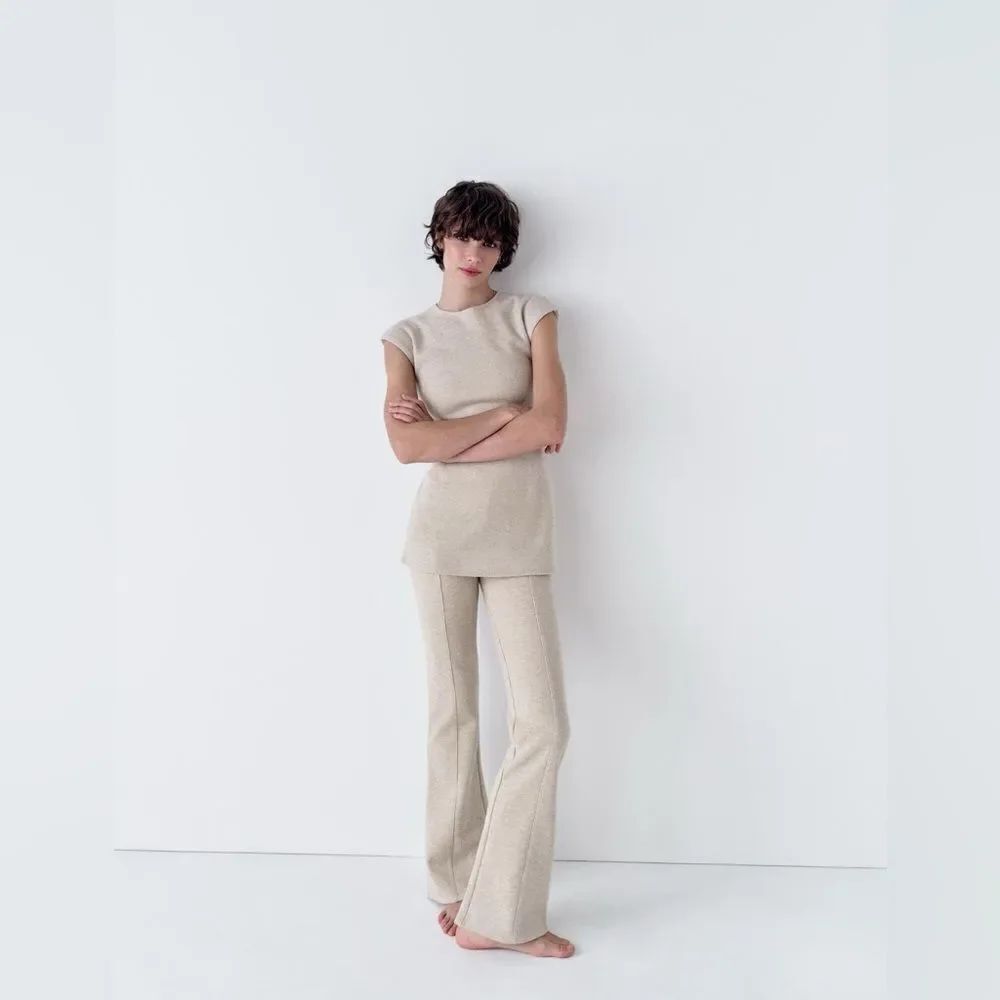 ZARA Women's 2PC Set Cream Fitted Ribbed Top & Flared Rib Sweater Pants - Large
